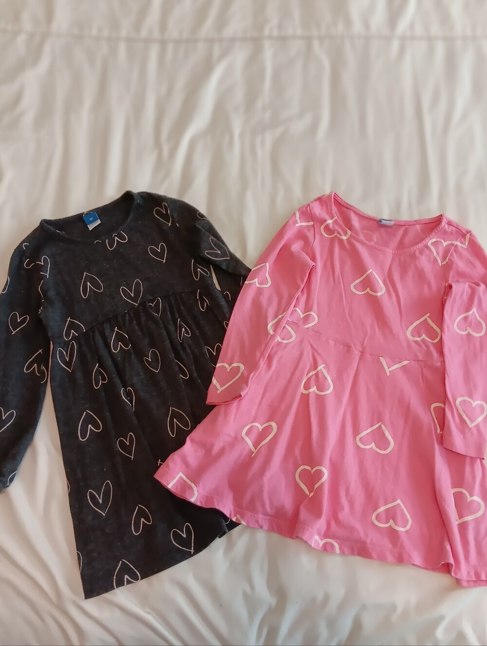 Old Navy Pink and Black Heart-Print Long-Sleeve Dresses